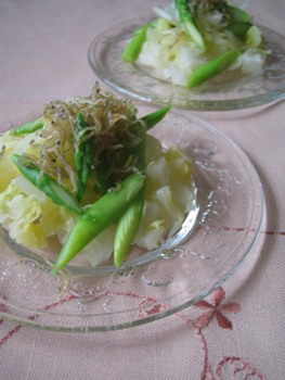 キャベツとアスパラのじゃこ和え