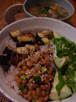 料理,アボカド納豆丼